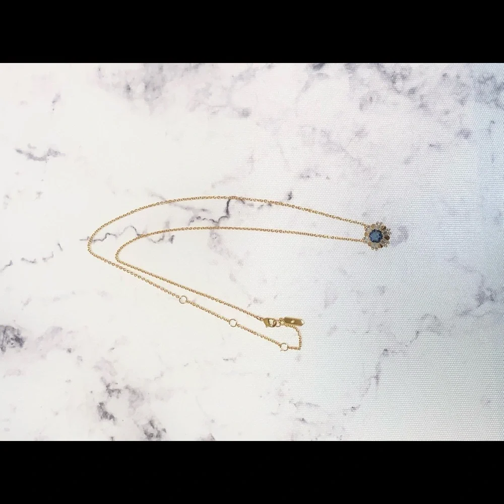 Stella and Dot The Heirloom Necklace